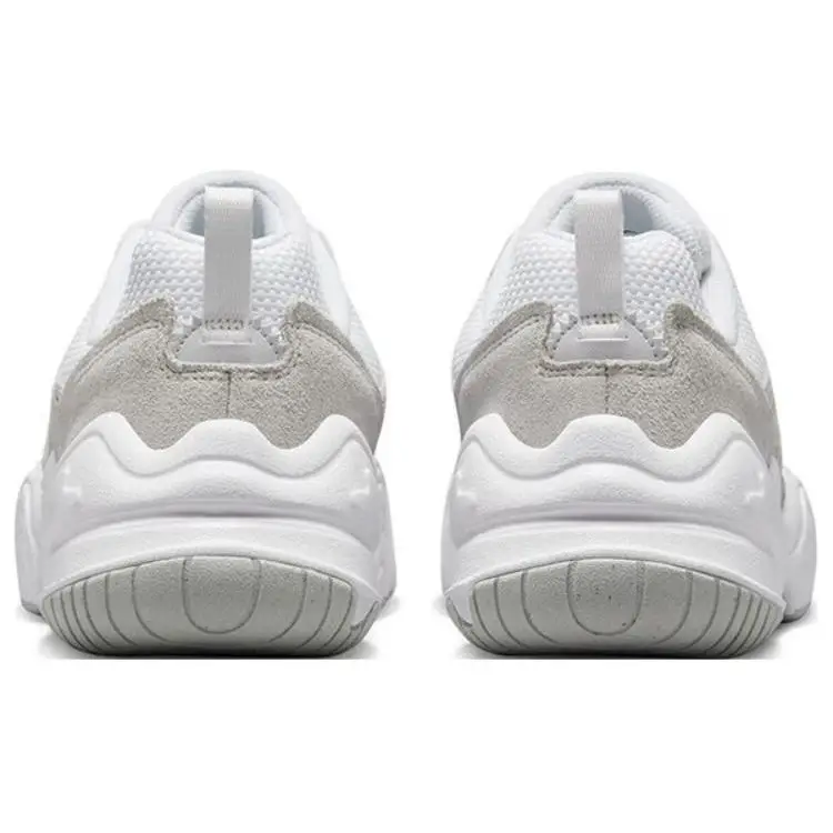 Sneakers da Donna Nike Tech Hera Bianco Polvere di Fotoni Bianco Summit DR9761-100 40 5 miniatura 4