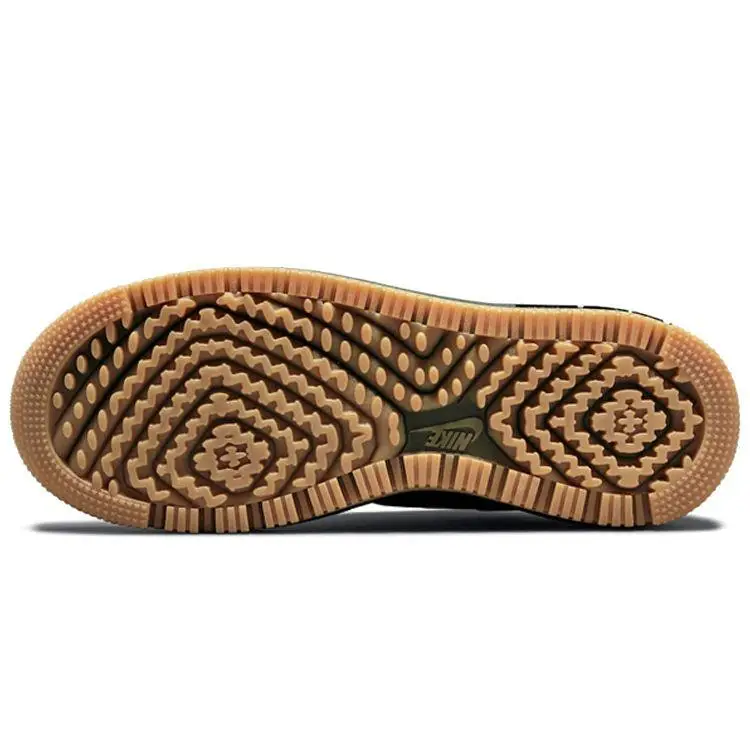 Nike Sneakers Uomo Air Force 1 Luxe Nere e Gomma Bucktan miniatura 3