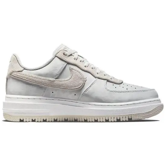 Sneakers da uomo Nike Air Force 1 Luxe Triple White DD9605-100 EU 39 osso/bianco miniatura 5