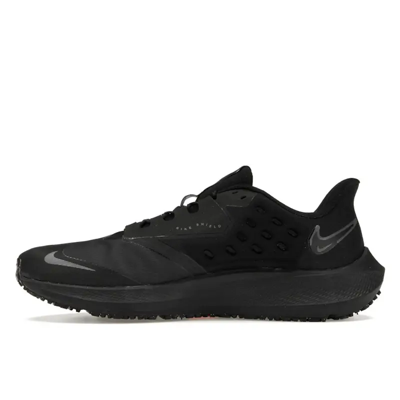 Sneakers da uomo Nike Air Zoom Pegasus 39 Shield Nero Off Noir Grigio Fumo Scuro DO7625-001 43 miniatura 3