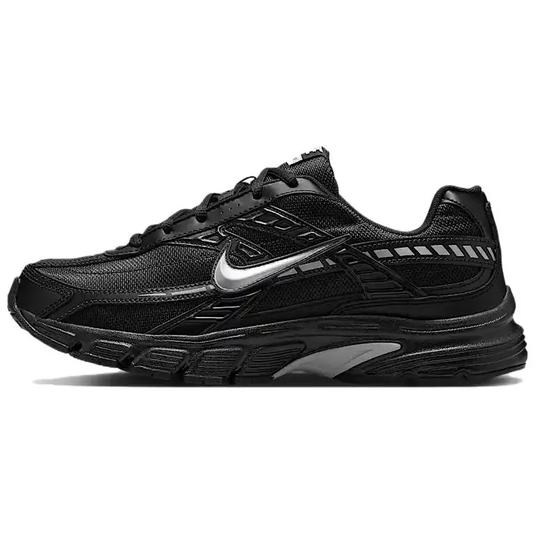 Nike Sneakers Uomo Nero e Argento Metallizzato