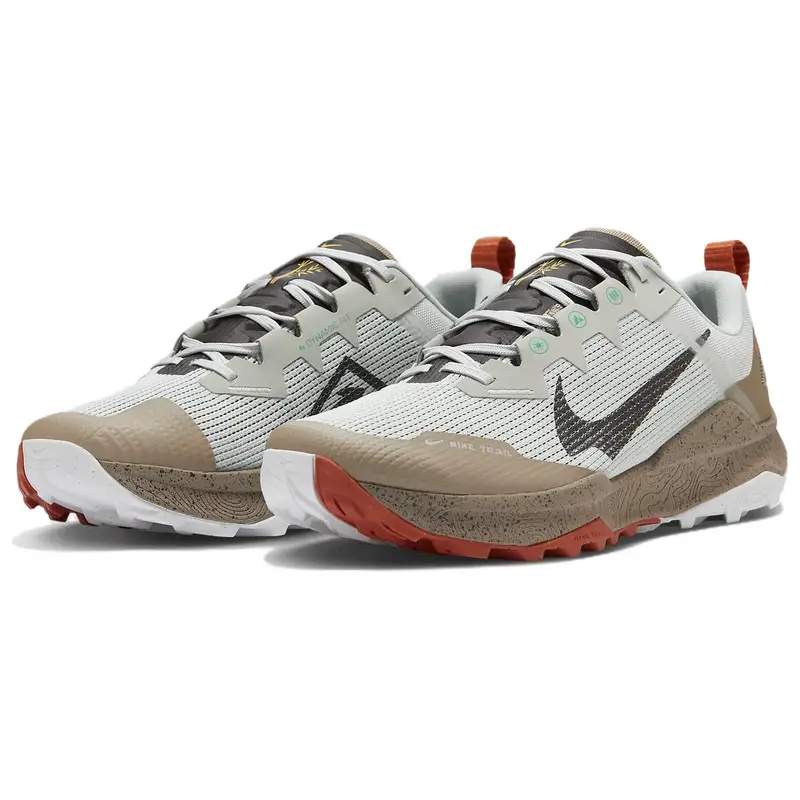 Sneakers da uomo Nike Wildhorse 8 Argento Chiaro Kaki Grigio Corallo Vintage Velluto Marrone DR2686-005 44 5 miniatura 4