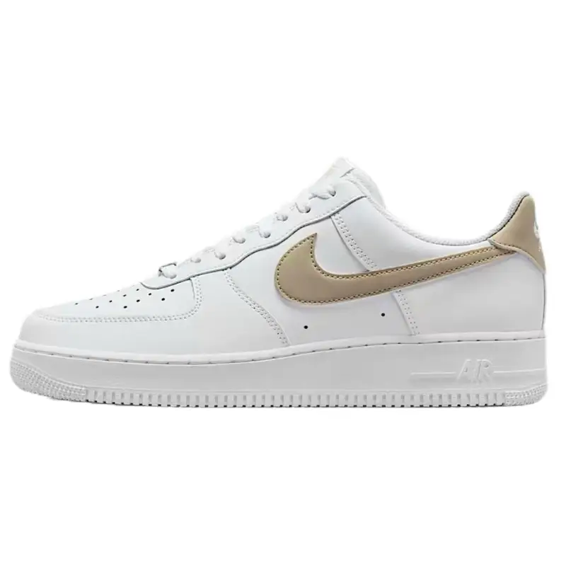 Sneakers Nike Air Force 1 07 Classic Comfort Uomo Sneakers Bianco FJ4146120 44