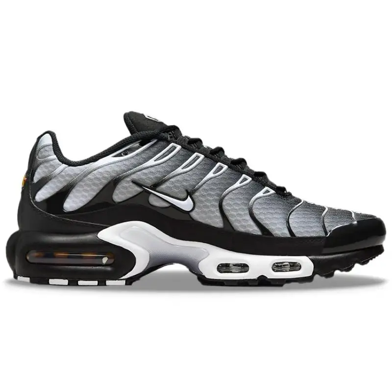Sneakers Nike Air Max Plus Nero Argento Metallizzato Scarpe Casual DM0032-003 44 5 miniatura 3