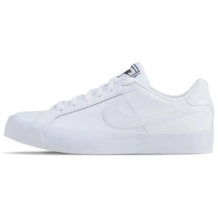 Nike Sneakers Court Royale AC Bianche da Donna