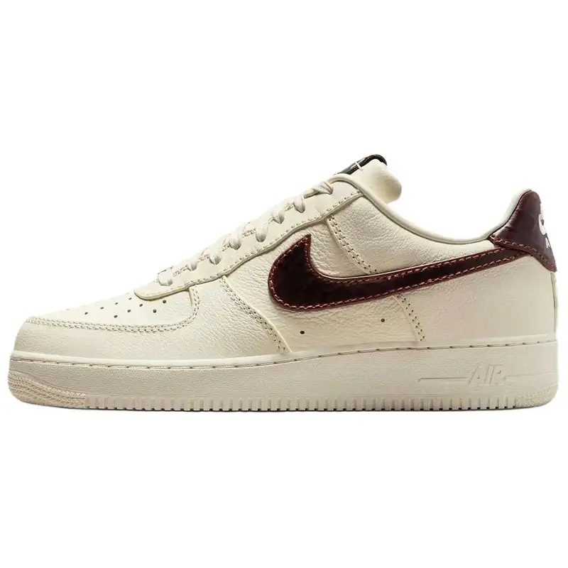 Sneakers Unisex Nike Air Force 1 07 Soft Pearl Brown Croc Bianco Panna Ghost IH7332-001 45