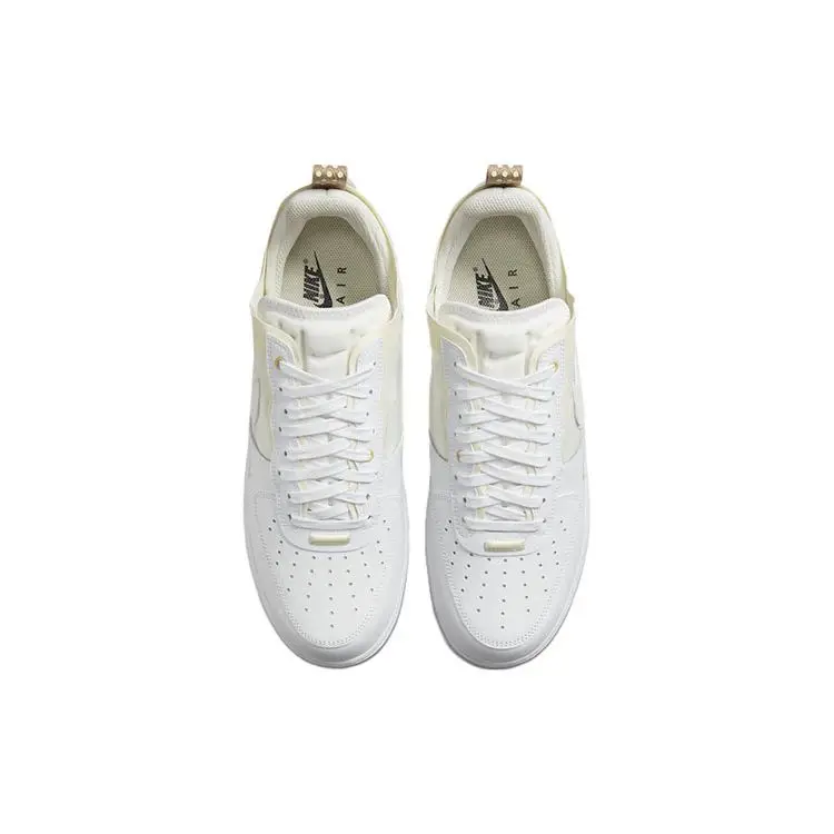 Sneakers Unisex Nike Air Force 1 React Latte di Cocco Bianco Minerale Ferro Chiaro DH7615-100 45 miniatura 2