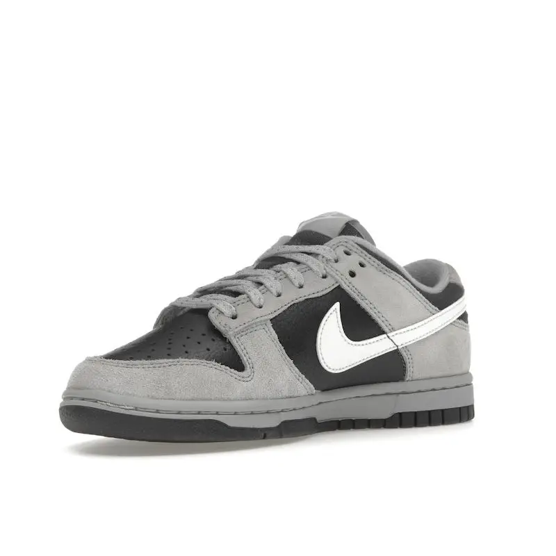 Sneakers Unisex Nike Dunk Low Grigio Fumo Chiaro Antracite Bianco Summit Argento Riflettente HV2532-001 41 miniatura 5