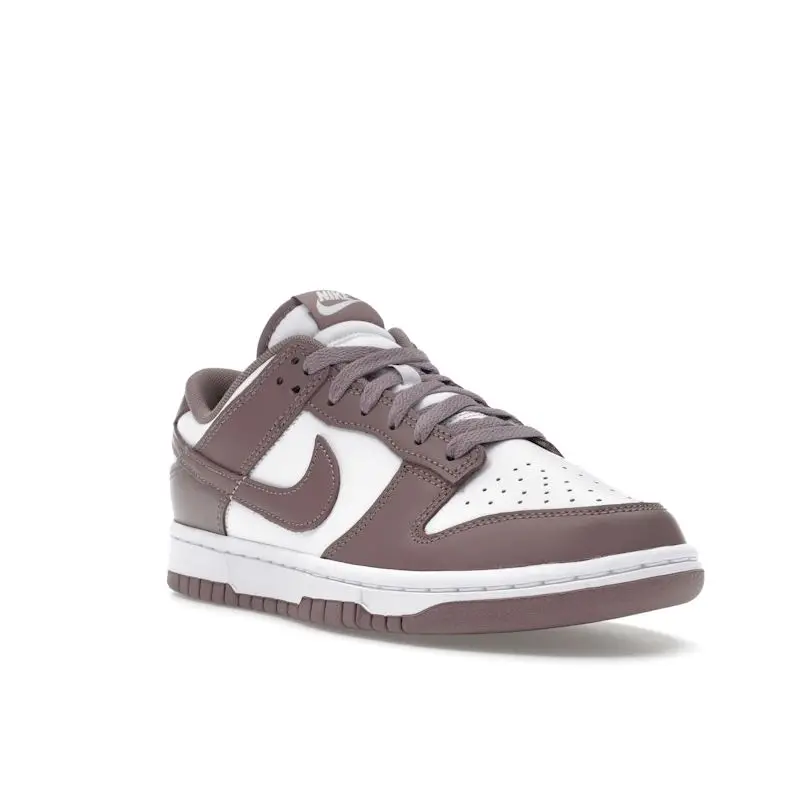 Sneakers Unisex Nike Dunk Low Violet Ore Viola Bianco DV0833-112 41 miniatura 2