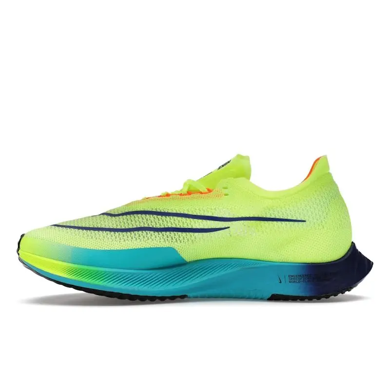Sneakers Unisex Nike ZoomX Streakfly Fast Pack Giallo Volt Cremisi Chiaro DJ6566-700 40 miniatura 3