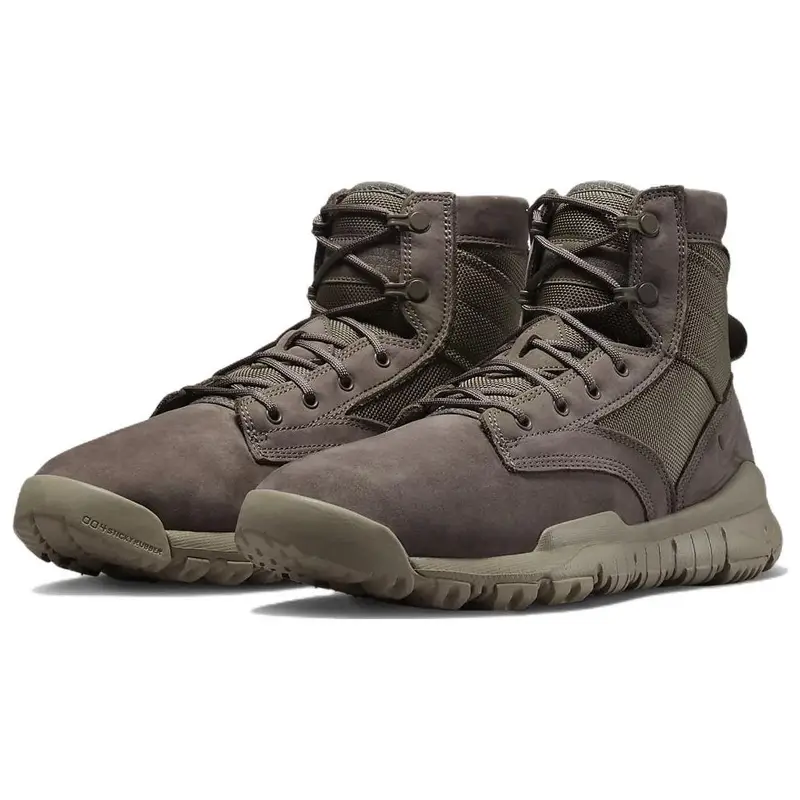 Stivale in Pelle Nike SFB Field 6 Pollici Marrone Fungo Scuro Sneakers Uomo Marrone Taupe Chiaro 862507-201 40 miniatura 4