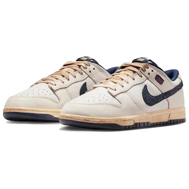 Stranger Things x Nike Dunk Low Phantom Sneakers Unisex Grigio Blu Notte Grigio College IH6766-001 41 miniatura 2