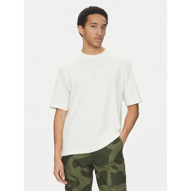 Nike T-shirt Beige 3225690