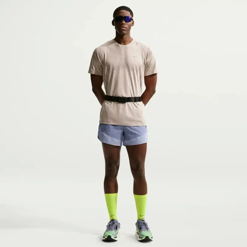 T-shirt Nike Stride Dri-Fit ADV Blanc