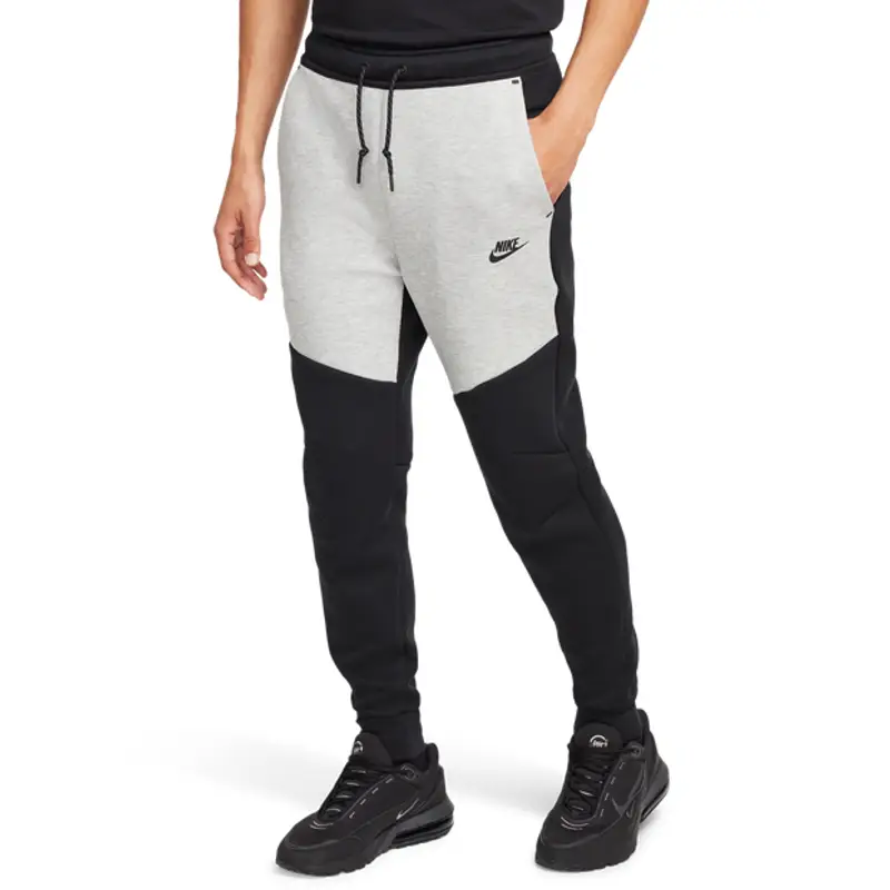 Tech Fleece male Pantaloni - Nero - Foot Locker Black