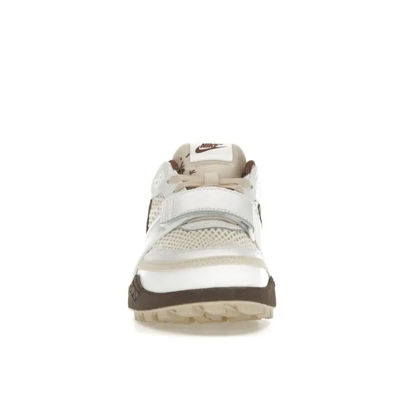 Travis Scott x Nike Zoom Field Jaxx Cioccolato Chiaro Sneakers Unisex Bianco HQ3073-100 41 miniatura 4