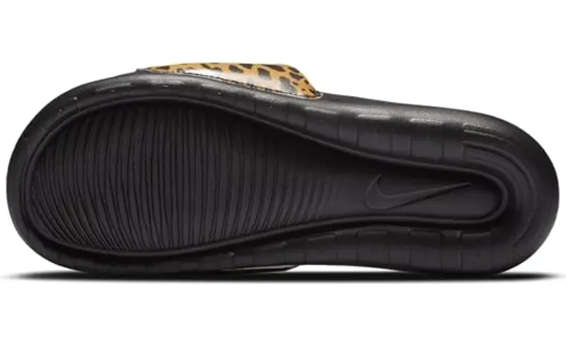 Nike Victori One, Scarpe da spiaggia e piscina Uomo, Multicolore Chutney Black White, 36.5 EU miniatura 2