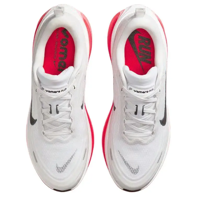 Vomero Plus Bianco Crimson Brillante Uomo Sneakers Nero Argento Metallizzato HV8150-100 miniatura 3