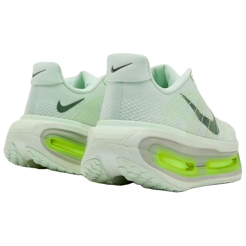 Vomero Premium Giallo Chiaro Sneakers Uomo Verde Verde Chiaro Argilla Verde HQ2050-300 49 5 miniatura 2