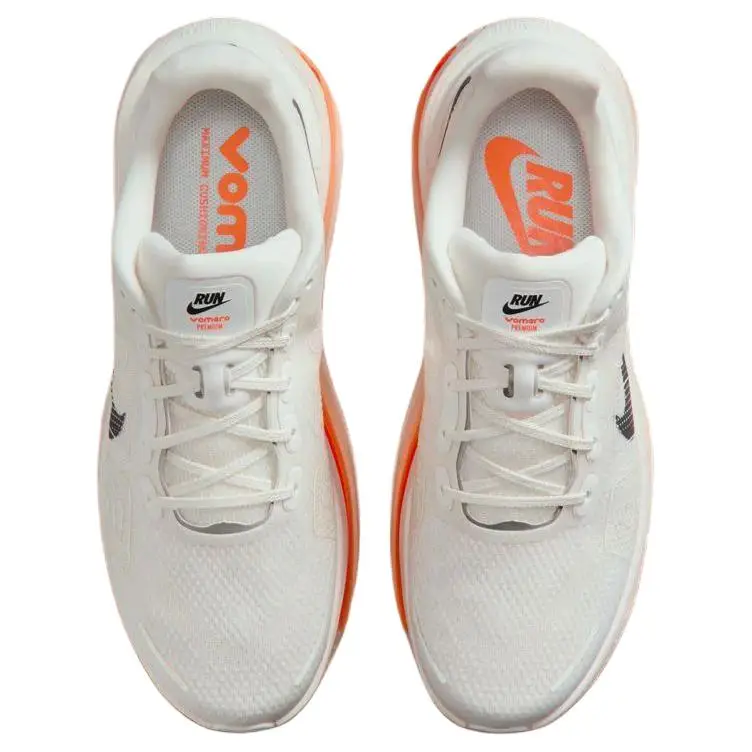 Vomero Premium Vela Arancione Totale Sneakers Uomo Bianco Latte di Cocco Nero IQ4035-100 43 miniatura 2