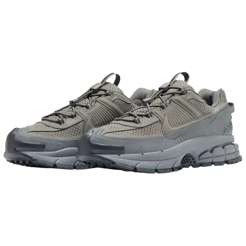 Zoom Vomero 5 Roam Platino Metallizzato Sneakers Unisex Grigio Metallizzato-Peltro Metallizzato-Peltro-Grigio Freddo-Antracite-Blu Racer-Bianco HV6901-001 43 miniatura 3