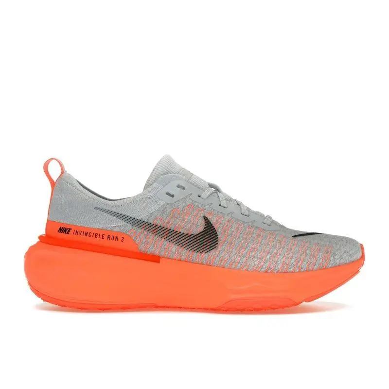ZoomX Invincible Run Flyknit 3 Platino Puro Ipercrimson Scarpe da Ginnastica da Uomo Grigio Grigio Freddo Nero DR2615-008 42 5