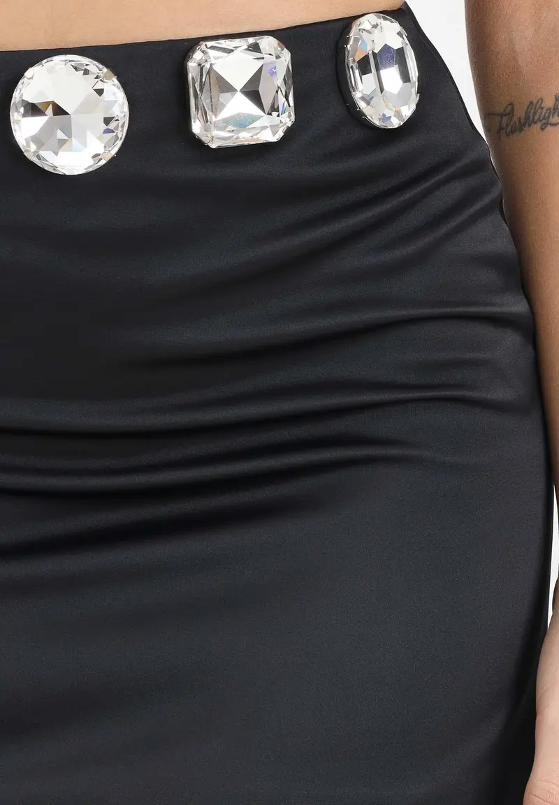 Abito corto nero da donna con castoni miniatura 3