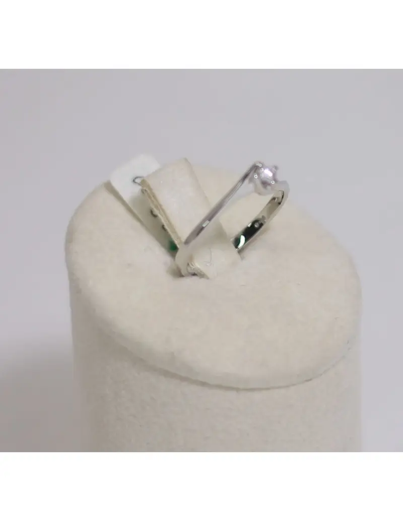 Anello in oro bianco 18Kt solitario con diamanti naturali 1032218