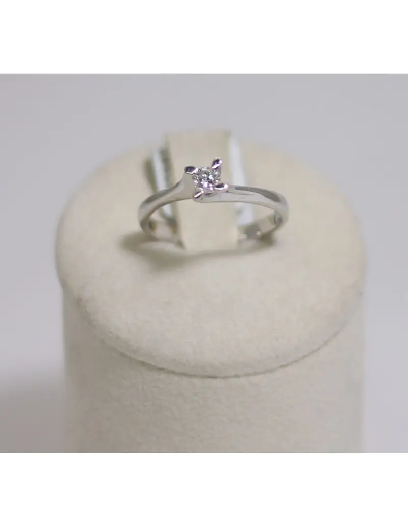 Anello in oro bianco 18Kt solitario con diamanti naturali 1032219