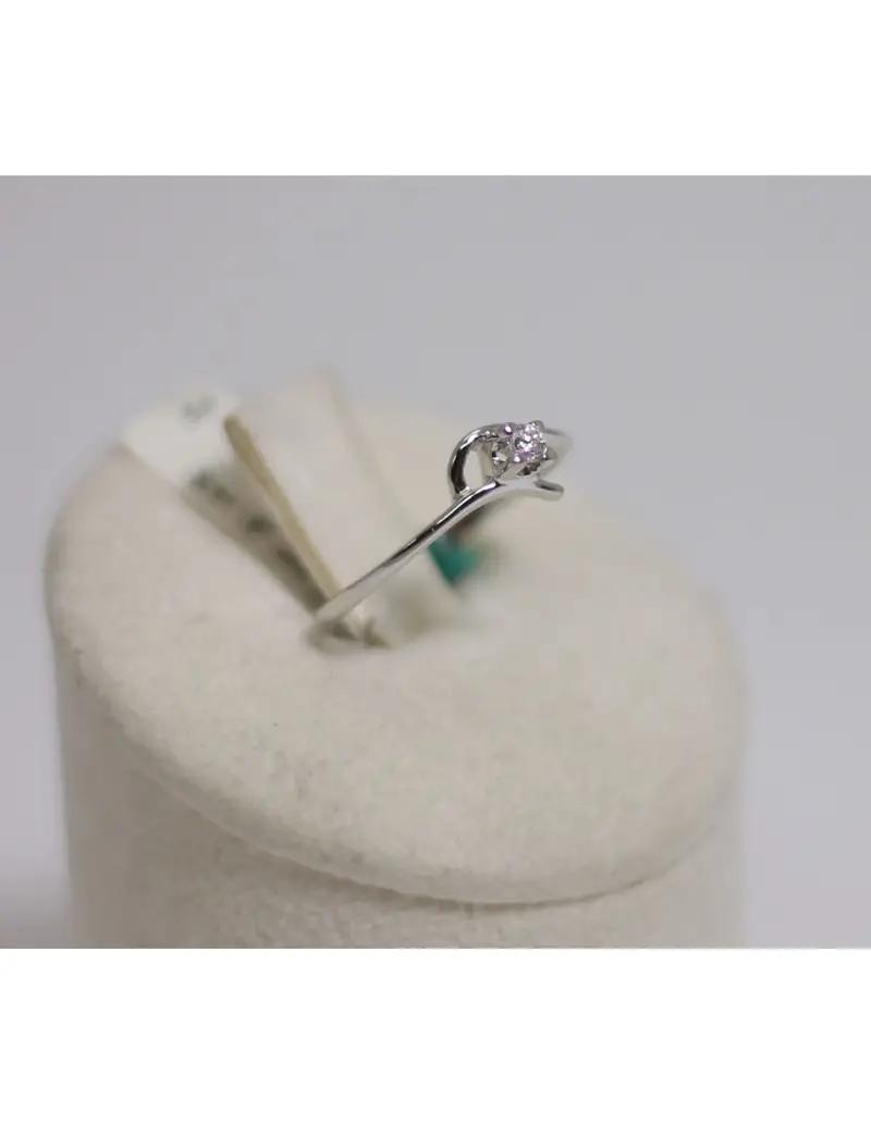 Anello in oro bianco 18Kt solitario con diamanti naturali 103224