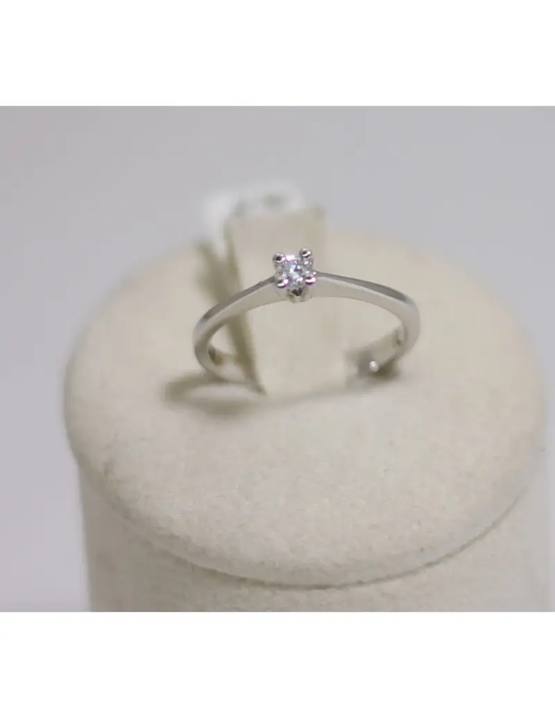 Anello in oro bianco 18Kt solitario con diamanti naturali 103228