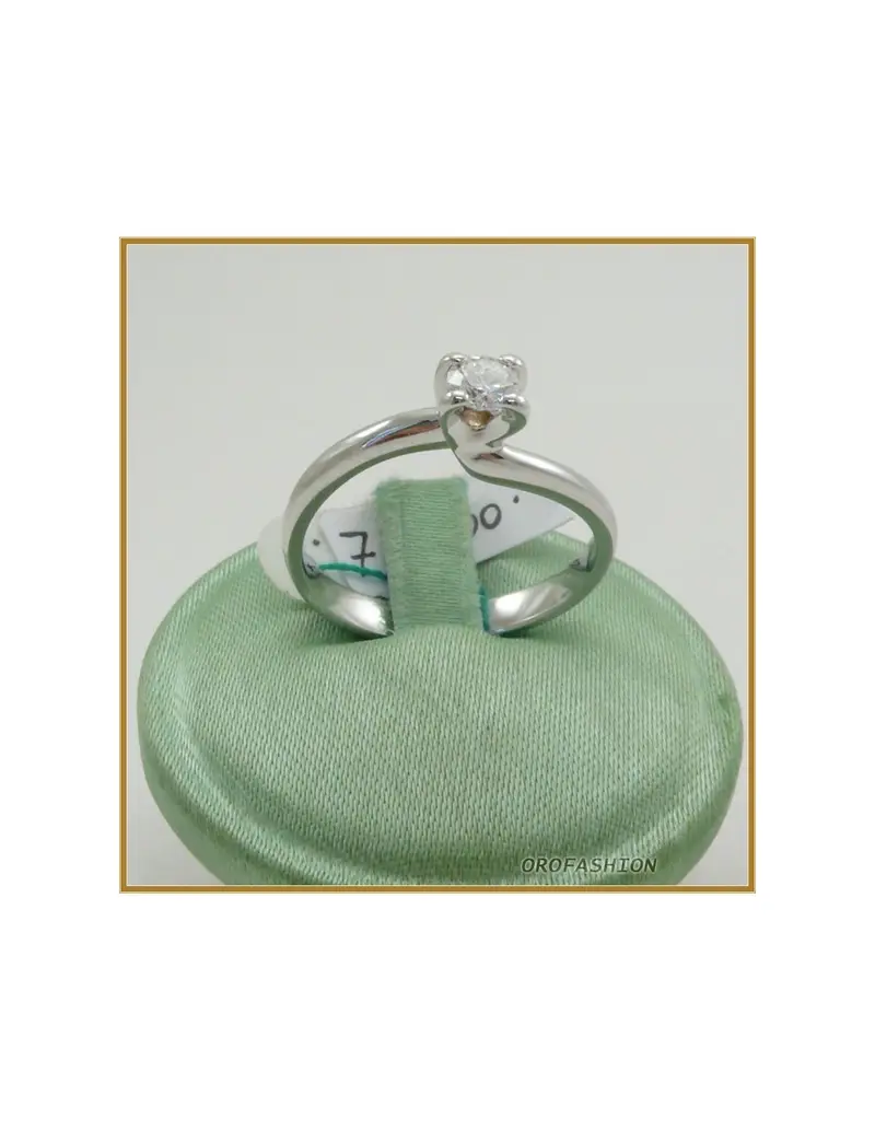 Anello oro bianco 18kt con diamante solitario - 22101514