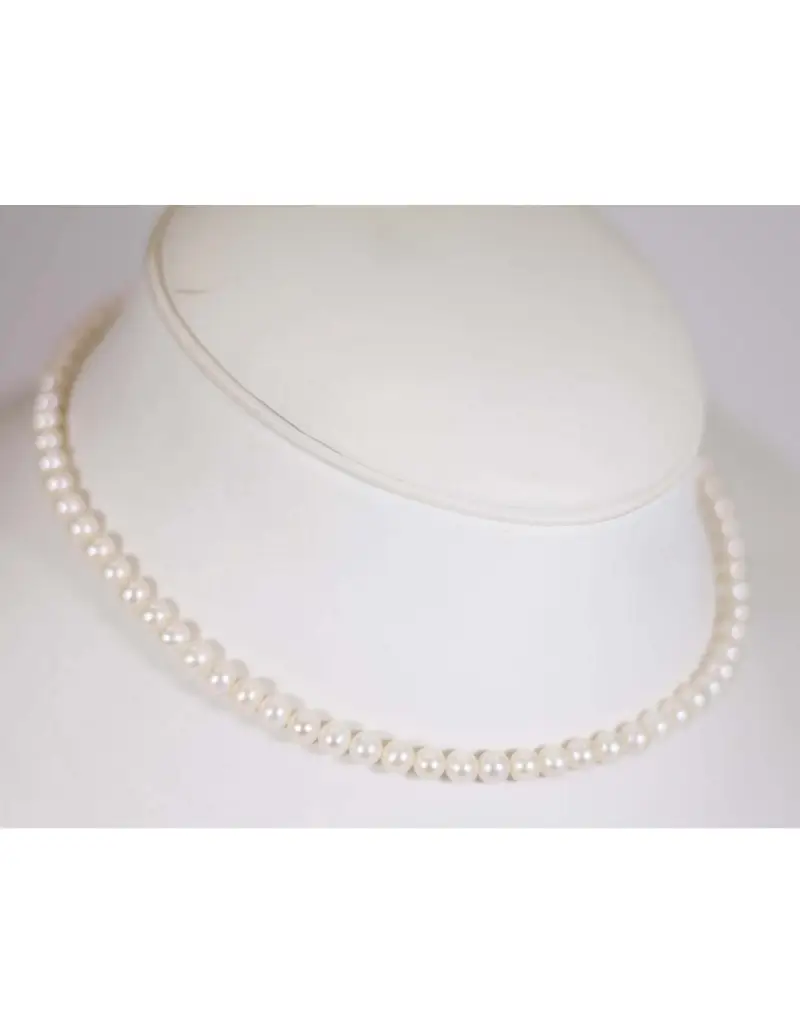 Collana in oro bianco 18Kt con perle naturali B-105B/0