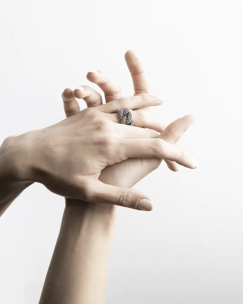 Anello Grumetta Puntinata Brunito Lucido miniatura 2