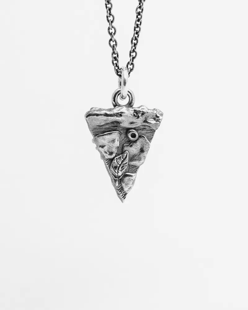 Ciondolo Italia Brunito Lucido