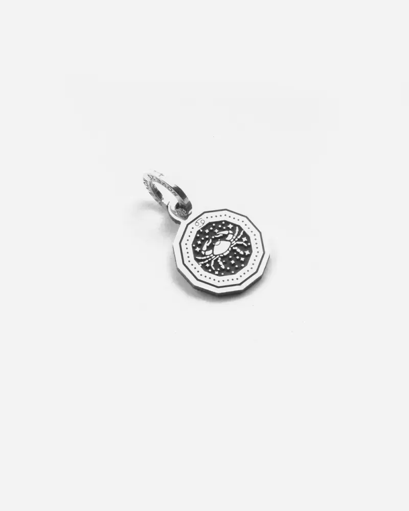 Ciondolo Mini Charm Segno Zodiacale Cancro In Argento Brunito Lucido