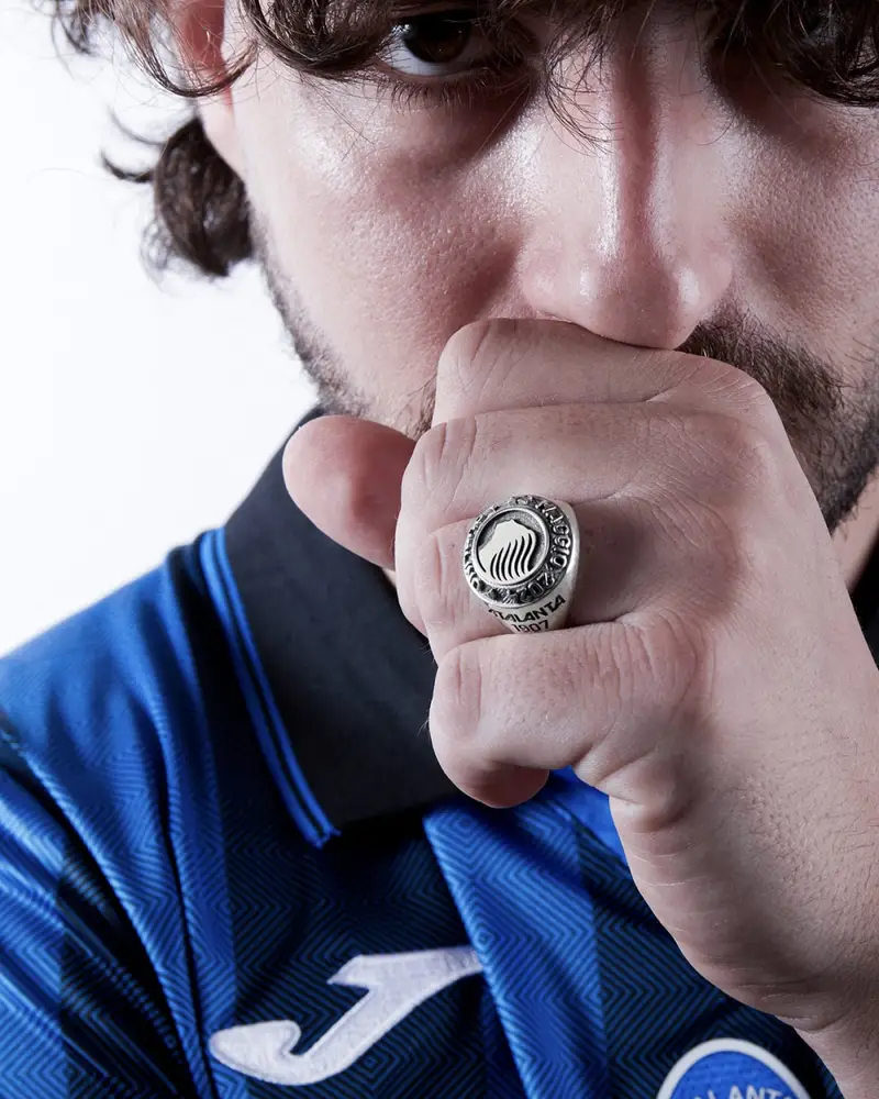 Anello Celebrativo Atalanta Campione D'europa In Argento Brunito Lucido miniatura 2