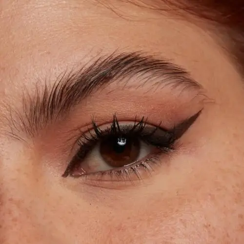 NYX Professional Makeup Eyeliner Epic Ink, Punta Ultra Sottile, Formula Pigmentata, Waterproof, Marrone miniatura 3