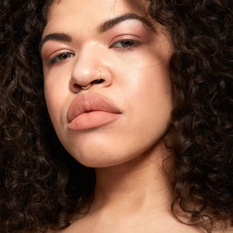 Labbra Soft Matte Lip Cream london - Gloss, Rossetti miniatura 4