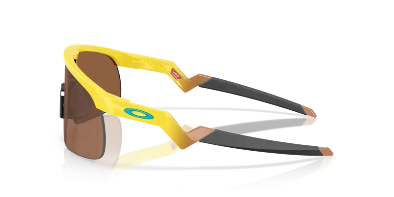 Oakley Bambino OJ9010 RESISTOR 901028 Occhiali da sole O_Matter Giallo Marrone Maschera Normale miniatura 3
