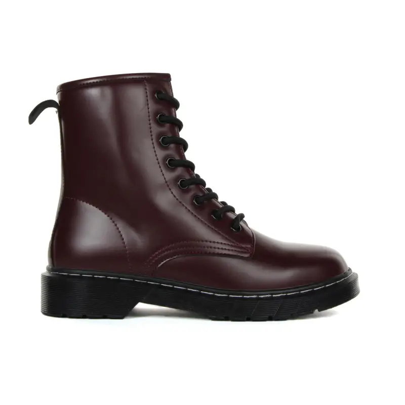 Anfibi bordeaux con cuciture a contrasto