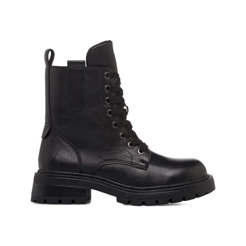 Anfibi neri da donna effetto vintage con lacci