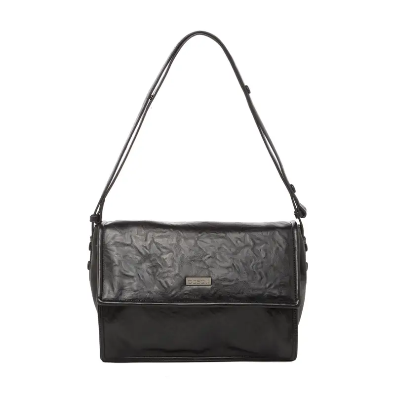 Borsa nera da donna effetto vintage con patta con logo