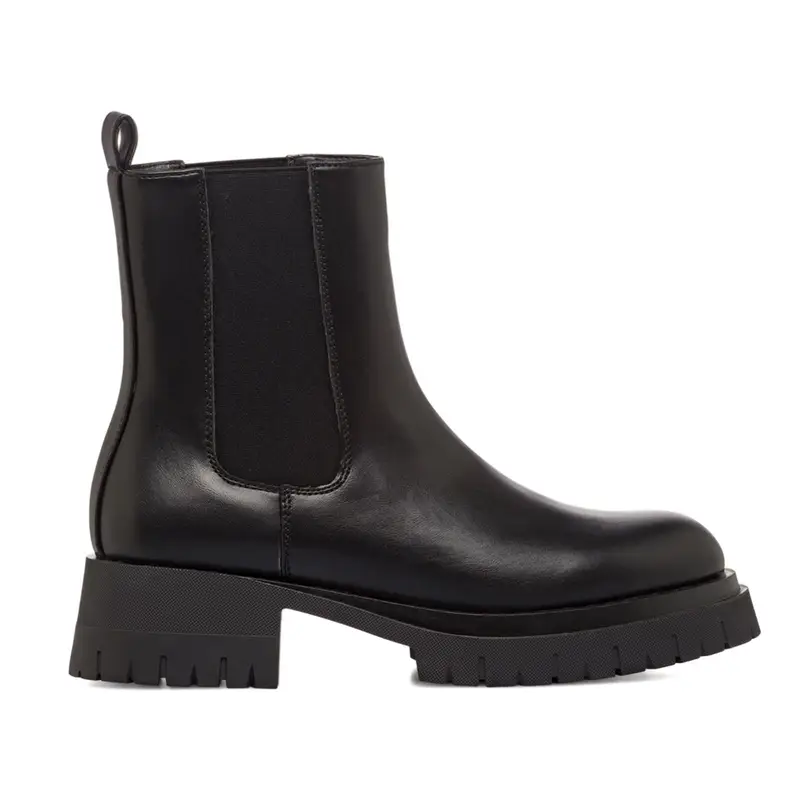 Chelsea neri bassi da donna con suola in gomma
