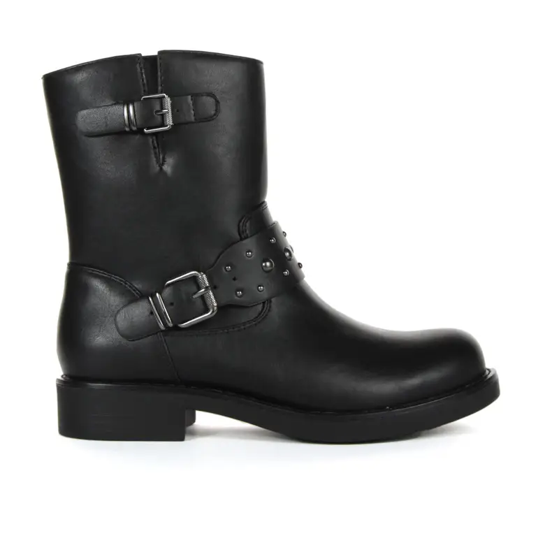 Stivaletti neri bassi con maxi fibbia con borchie