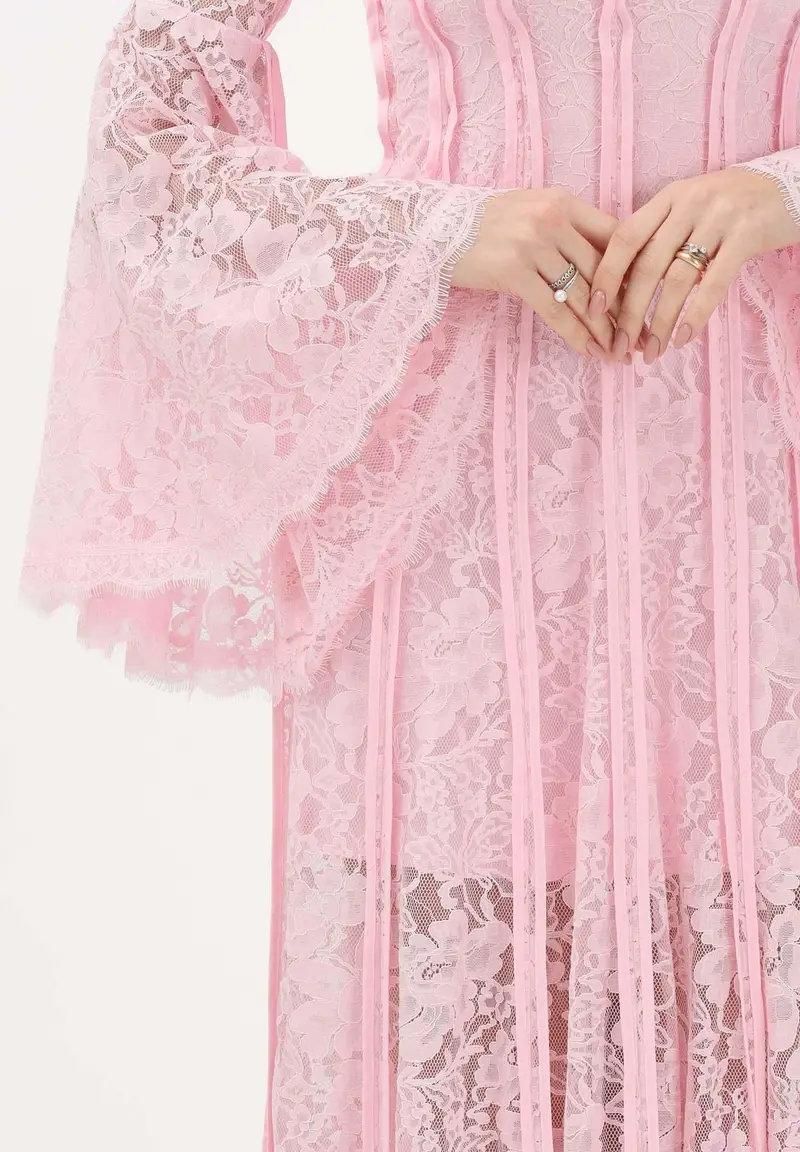 Abito midi rosa da donna realizzato in pizzo floreale miniatura 3