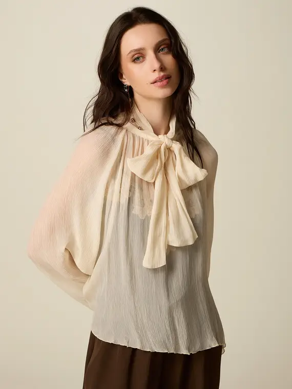 Blusa in manche lunghe con fiocco Donna, Bianco