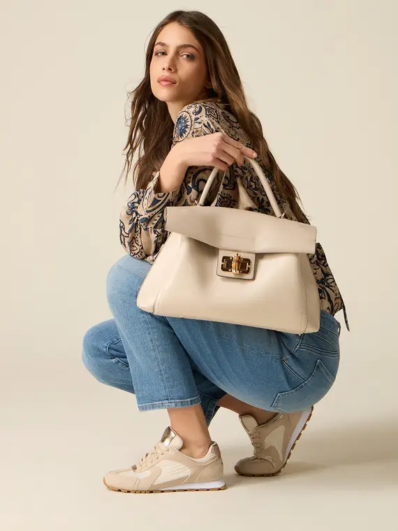 Borsa a tracolla con twist lock Donna, Beige