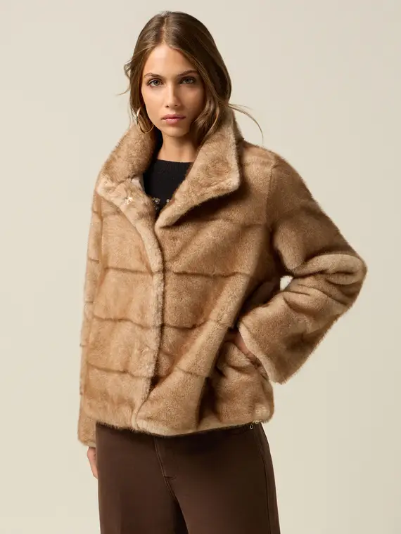 Giubbotto corto effetto peluche Donna, Beige