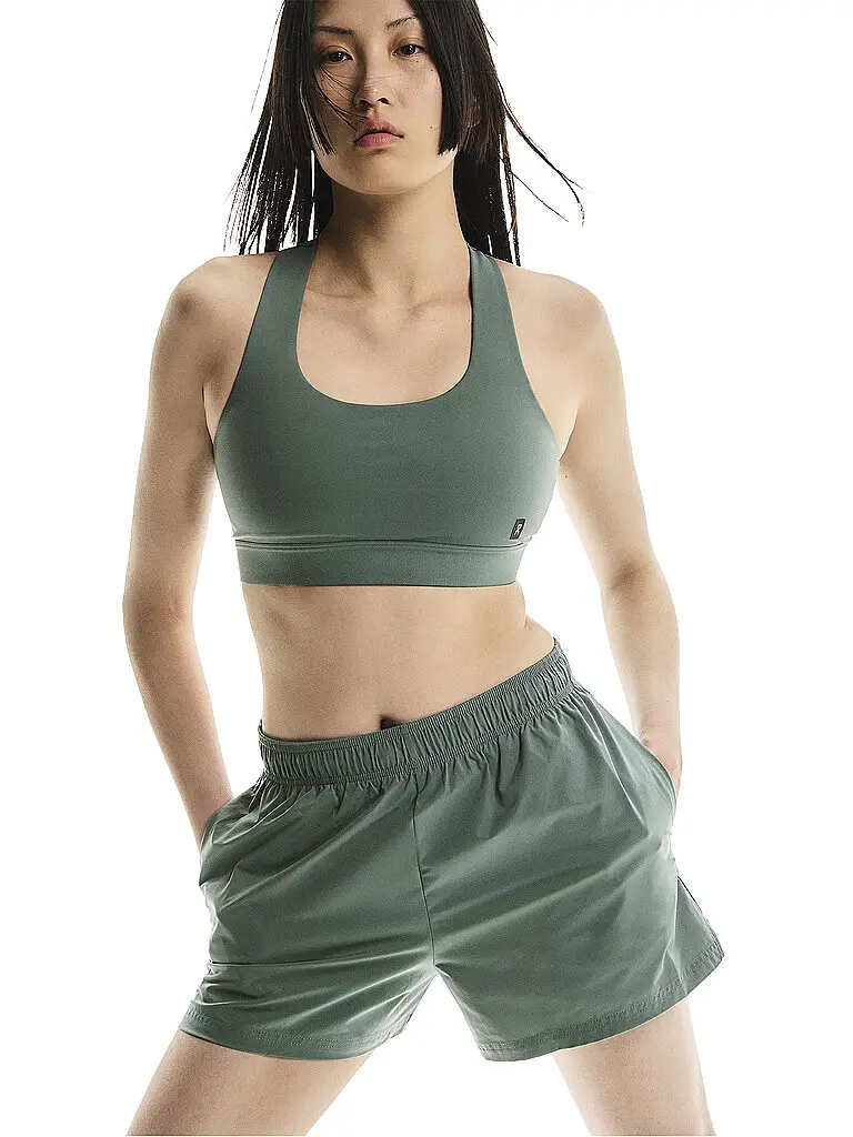 Short da running da donna Core 3 oliva | M